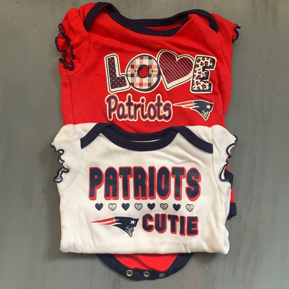 0/3 month New England Patriots Onesies